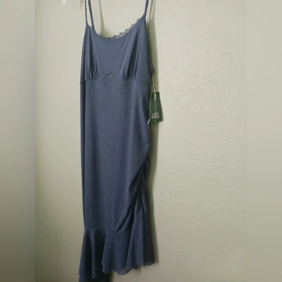 Wild fable NWT midI dress blue - Picture 2 of 4